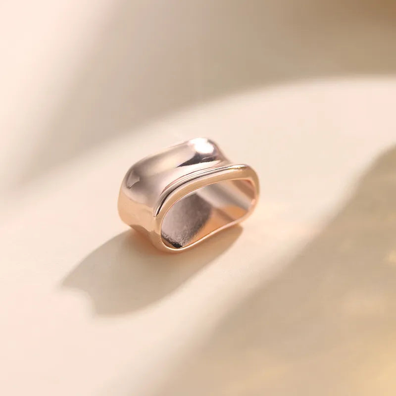 Scarf Ring Buckle – Travel Styling Accessory for Women