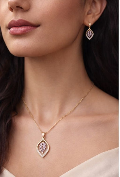 gold ad necklace leaf design for women