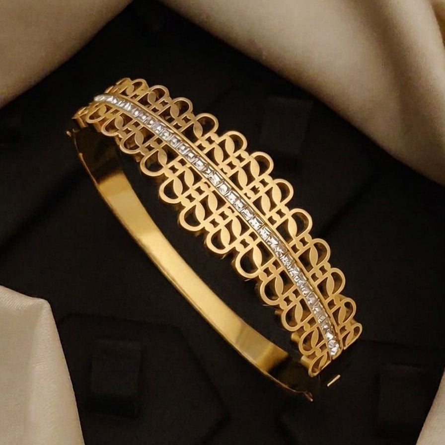 Artisanal gold kada bracelet waterproof anti-tarnish for Indian wedding
