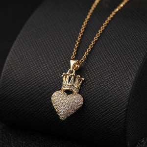 Crown Heart Pendant Necklace – PVD Gold Plated for Women