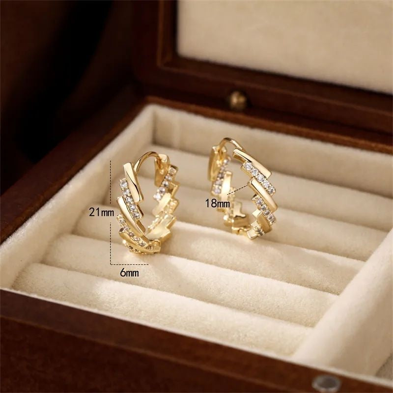 Lightweight gold zigzag hoop earrings for daily wear and gifting
