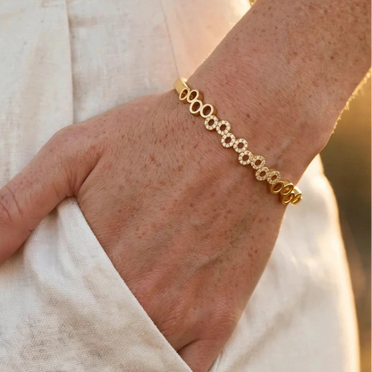 Pave Circle Link Bangle Bracelet – Gold Stainless Steel for Women