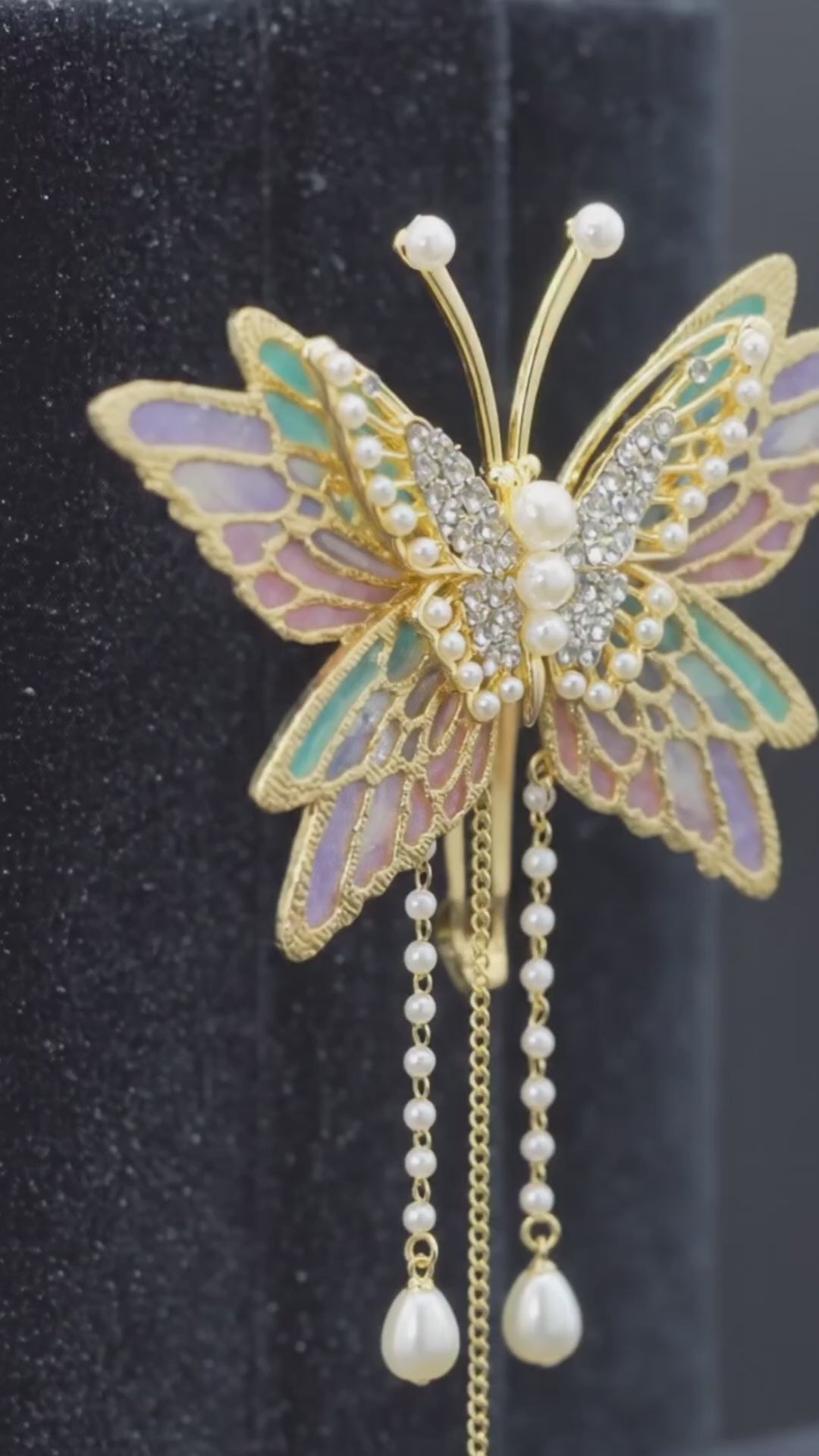 Pearl crystal butterfly hair clip gold wire party wear for women – bridal and festive occasions